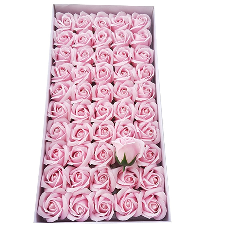 Set 50 trandafiri din sapun, 5x5 cm, calitate premium, decor si cadou elegant, Roz deschis