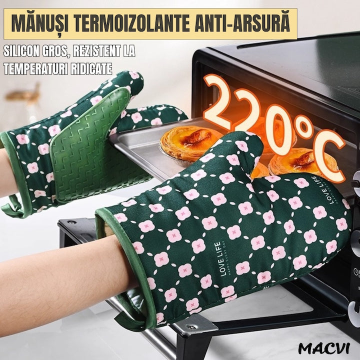 Set 2 manusi pentru cuptor sau gratar Macvi®, rezistenta pana la 350°C, umplutura din lana, material textil si cauciuc, model verde