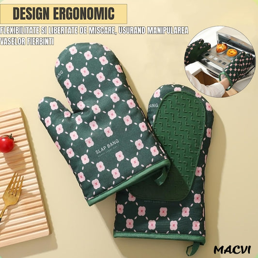 Set 2 manusi pentru cuptor sau gratar Macvi®, rezistenta pana la 350°C, umplutura din lana, material textil si cauciuc, model verde