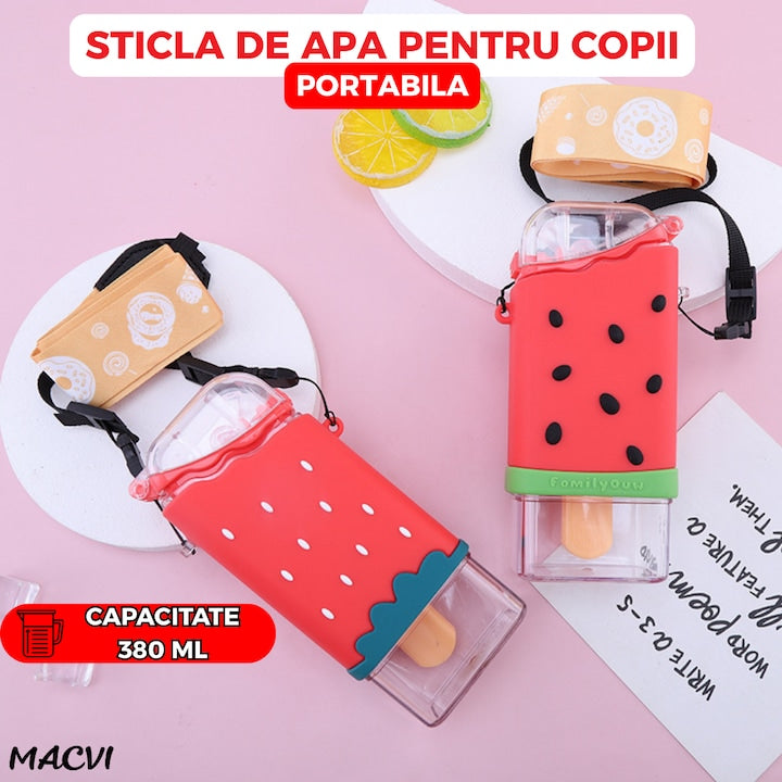 Sticla de Apa pentru Copii Macvi® Forma Inghetata Pepene, 300 ml, Fara BPA, Anti-Scurgere, Capac Etans, Pai Incorporat, Usor de Curatat, Rosu
