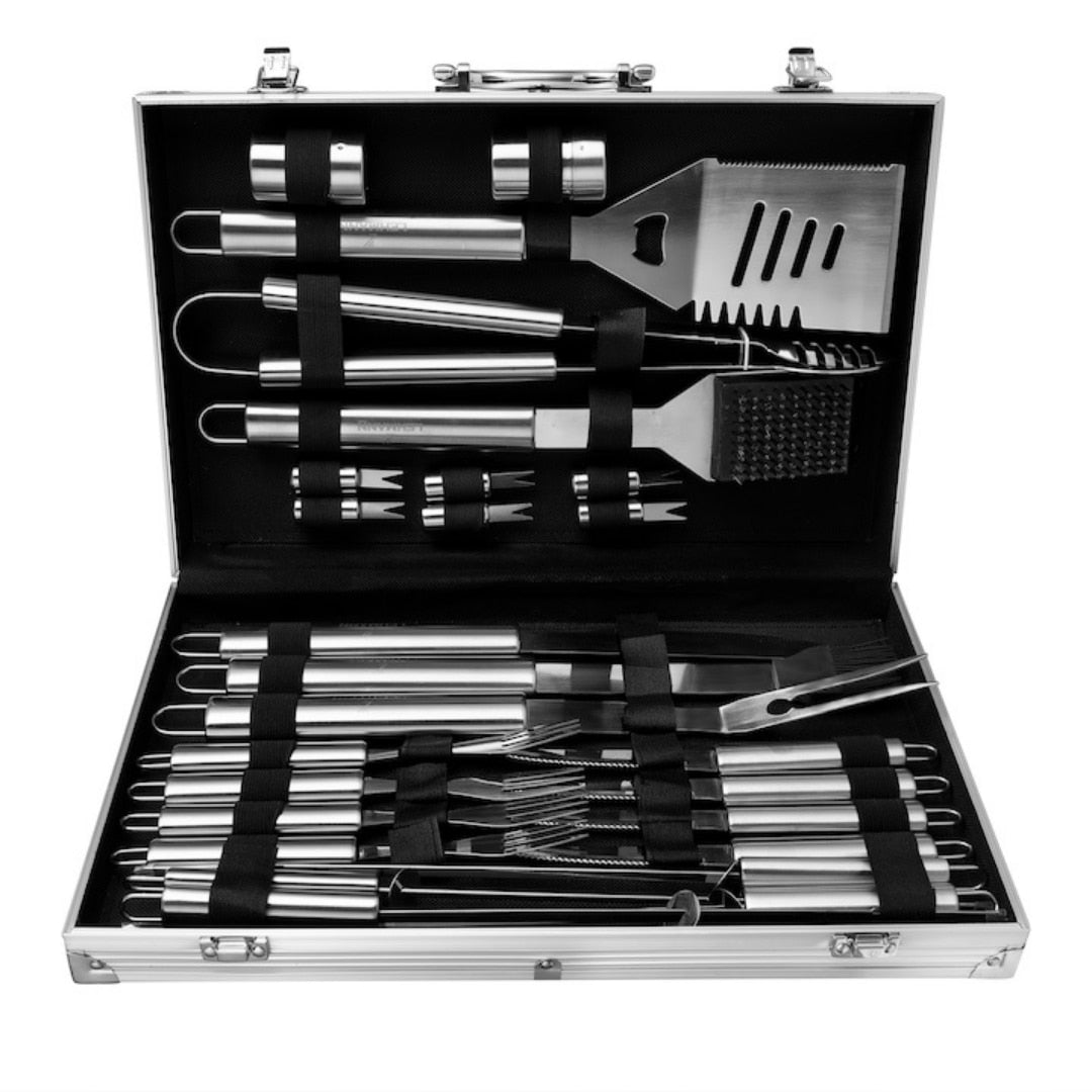 Set accesorii gratar Macvi® 25 piese, otel inoxidabil premium, geanta transport aluminiu captusita 43x27x8cm
