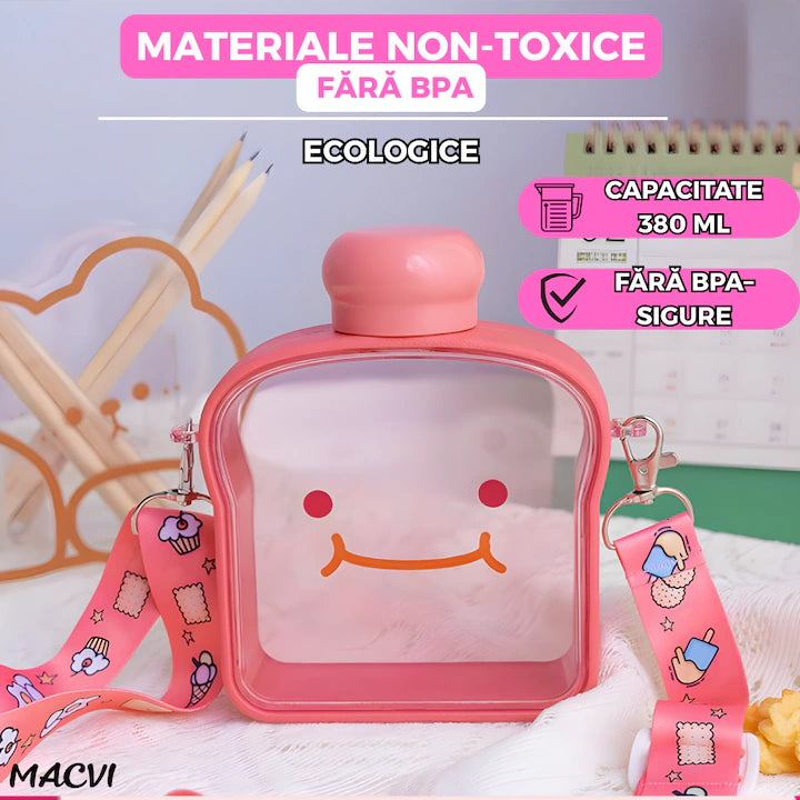 Sticla de Apa pentru Copii Macvi® Forma Toast, 380 ml, Fara BPA, Anti-Scurgere, Capac Etans, Curea Reglabila de Transport, Usor de Curatat, Roz