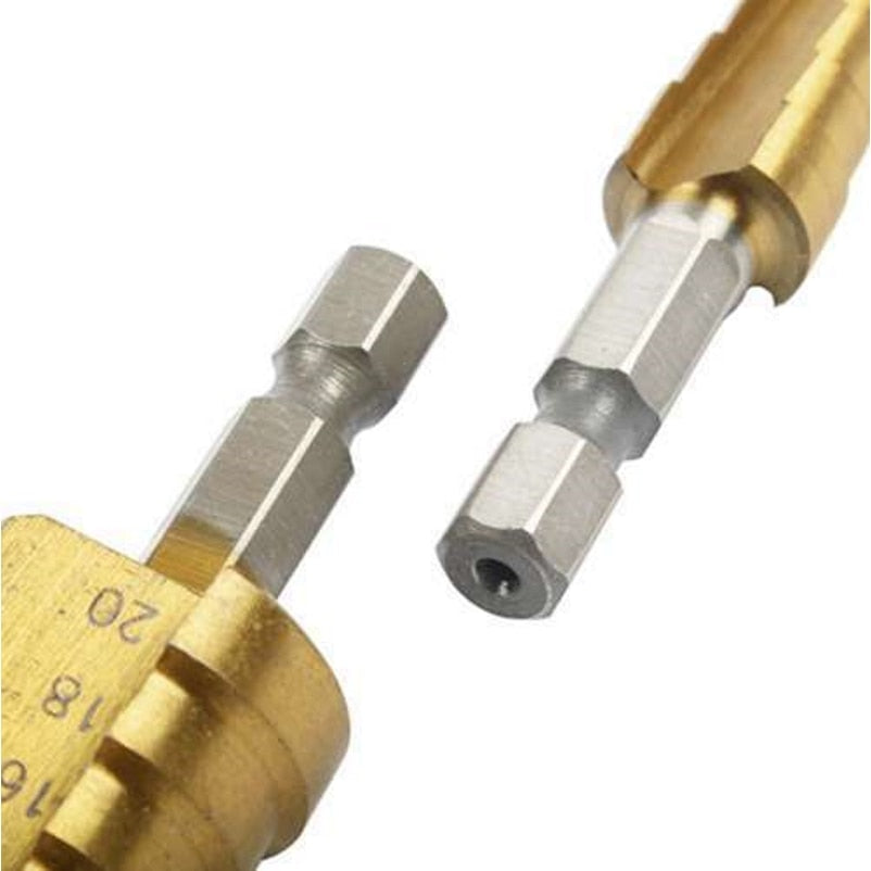 Set 3 burghie conice in trepte Macvi®, otel HSS cu acoperire titan, tije 6 mm, dimensiuni 4-12 mm, 3-12 mm, 4-20 mm, cutie depozitare inclusa, rezistente si durabile