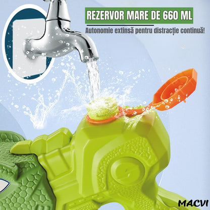 Pistol cu apa Macvi® dinozaur, rezervor 1330 ml, 35 cm, 3 duze, raza actiune 8 m, PVC rezistent, durabil, +6 ani, verde moss