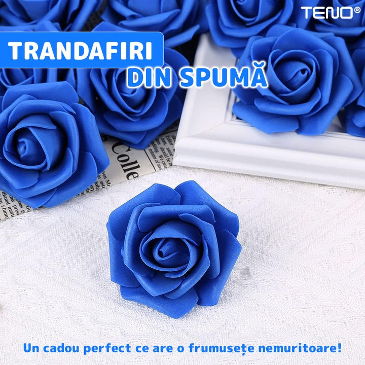 Ursulet cu Trandafiri din Sapun Teno®, cutie in forma patrata cu buline, mesaj pe tablita din lemn ”I LOVE YOU”, 12trandafiri, fustita si cristal, albastru regal