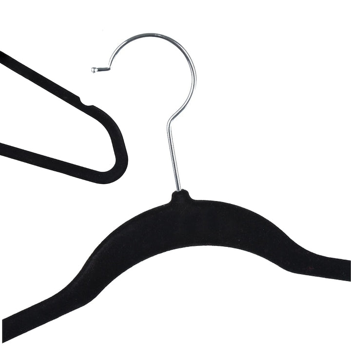 Set 16 umerase catifea Macvi®, antialunecare, 44.5 x 23 cm, carlig rotativ 360°, bara pantaloni, gri si negru