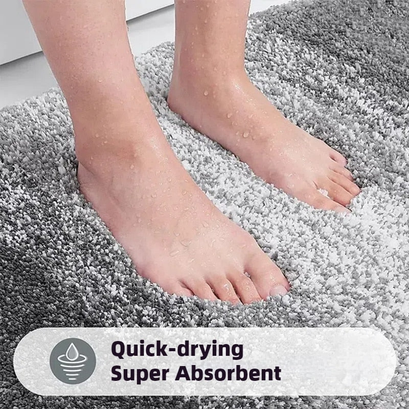 Covoras de baie Macvi® gri, super absorbant, antiderapant, spate aderent, moale si placut la atingere, usor de spalat