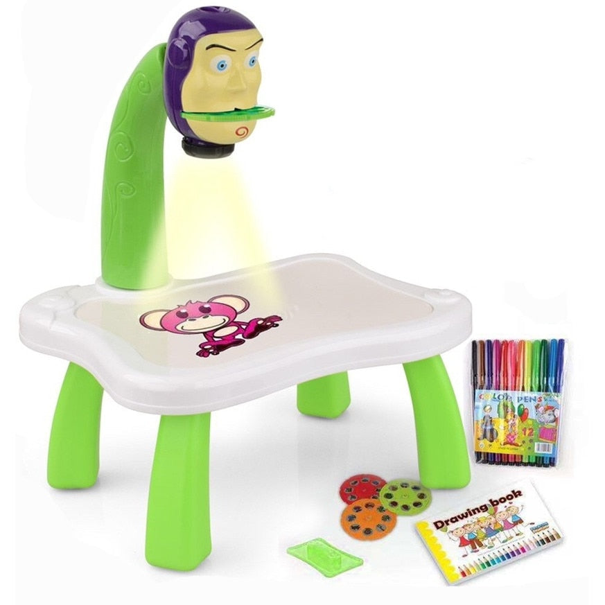 Jucarie educationala Macvi® tip tabla cu proiector, hologram, 3 discuri, 24 sabloane, 12 carioci, masa de desen Toy Story, verde